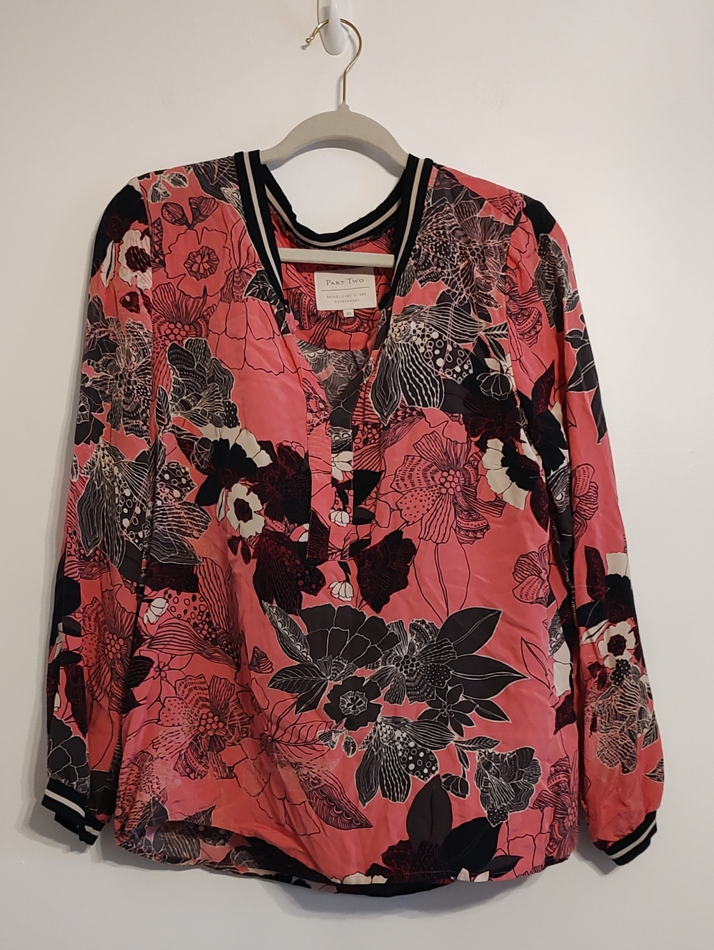 Pink Floral V-Neck Long Sleeve Blouse by Part Two